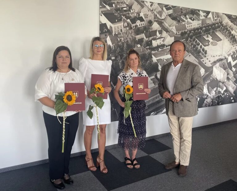 Trzy nauczycielki z Książa Wlkp. awansowały na wyższy stopień zawodowy